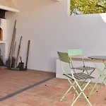 102 T Konukevi *
