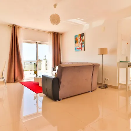 102 T Pensión Fuseta